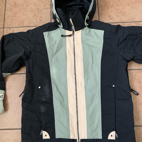 Waterproof Black and Green Jacket - Picture 1 of 12